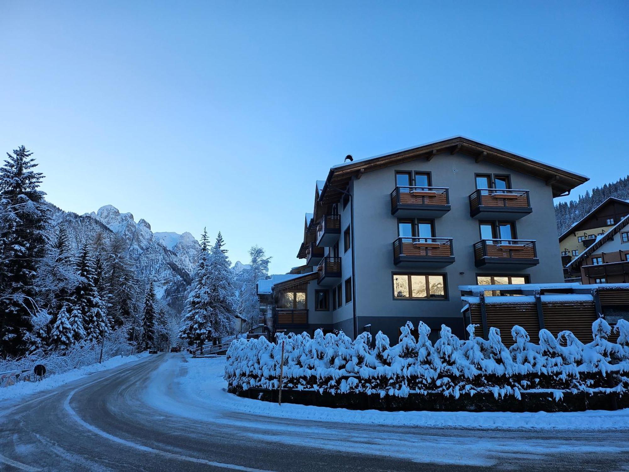 Hotel Fantelli Фольгарида Экстерьер фото